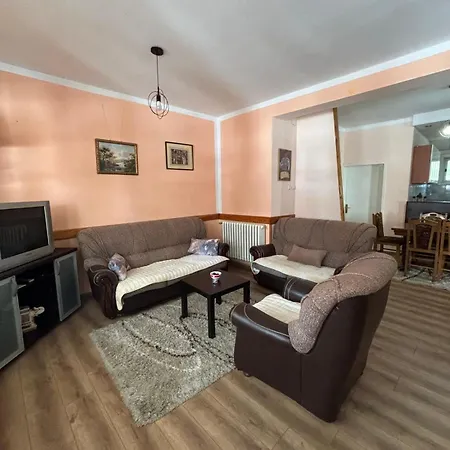 Dunja I Milos Mokra Gora